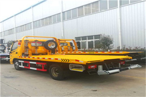 弋江区附近拖车救援搭电